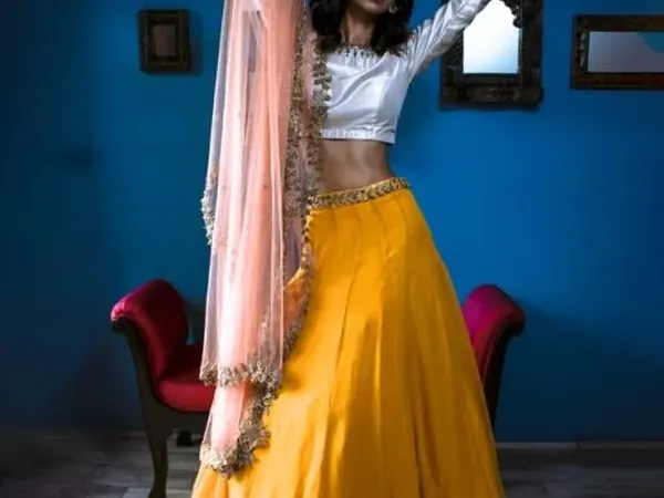 Bollywood hen party dance class Plymouth